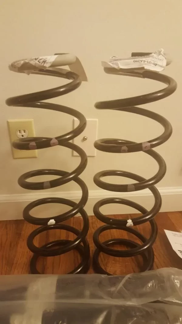 EFS TOYOTA 80/100 REAR COILS - Image 3